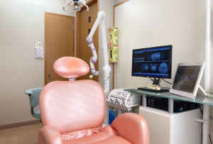 奈良・宇陀市の松田歯科医院はホワイトニングを行う専用治療室がございます